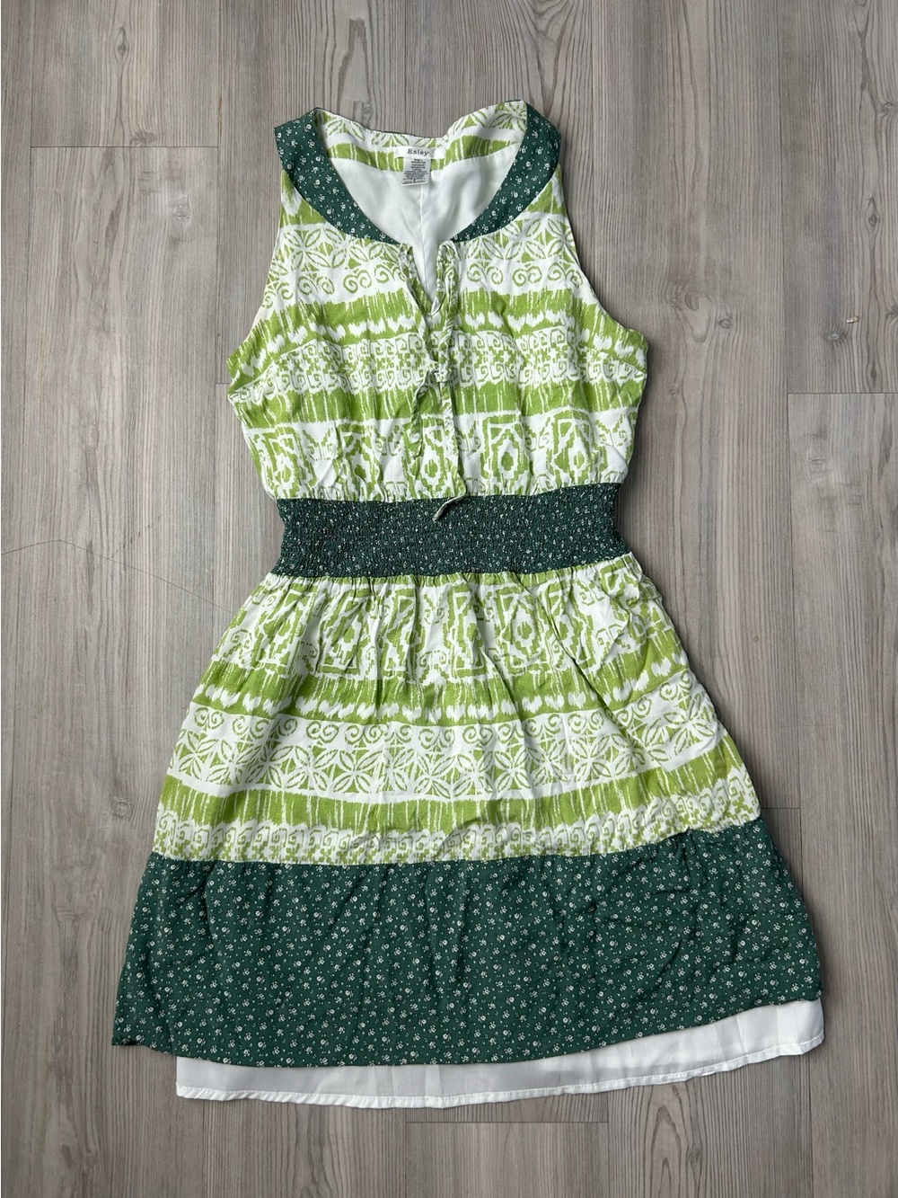 Esley Green Patterned Tiered Midi Dress